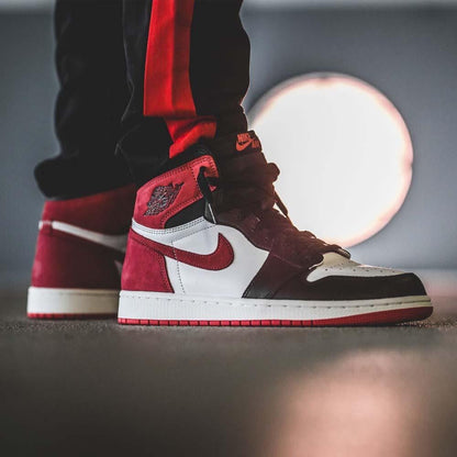 Air Jordan 1 Retro High OG "Summit Red" — UK 3 | EU 35.5 | US 3.5 — Back View