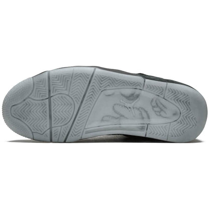KAWS x Air Jordan 4 Retro Black — UK 3 | EU 35.5 | US 3.5 — Detail View