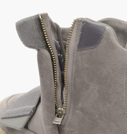 Adidas Originals Yeezy 750 Boost Light Grey-Gum — UK 3.5 | EU 36 | US 4 — Alternate View 9