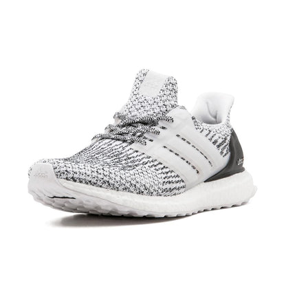 Adidas Ultra Boost 3.0 Oreo — UK 3.5 | EU 36 | US 4 — Top View