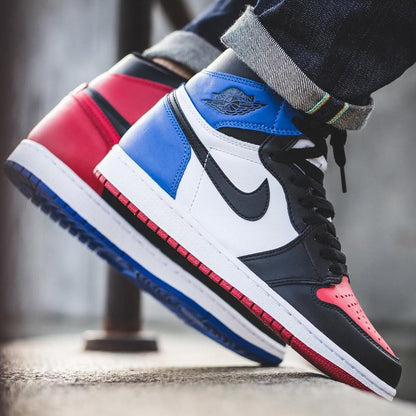 Air Jordan 1 GS High Retro Top 3 — UK 13.5 | EU 32 | US 1Y — Side View