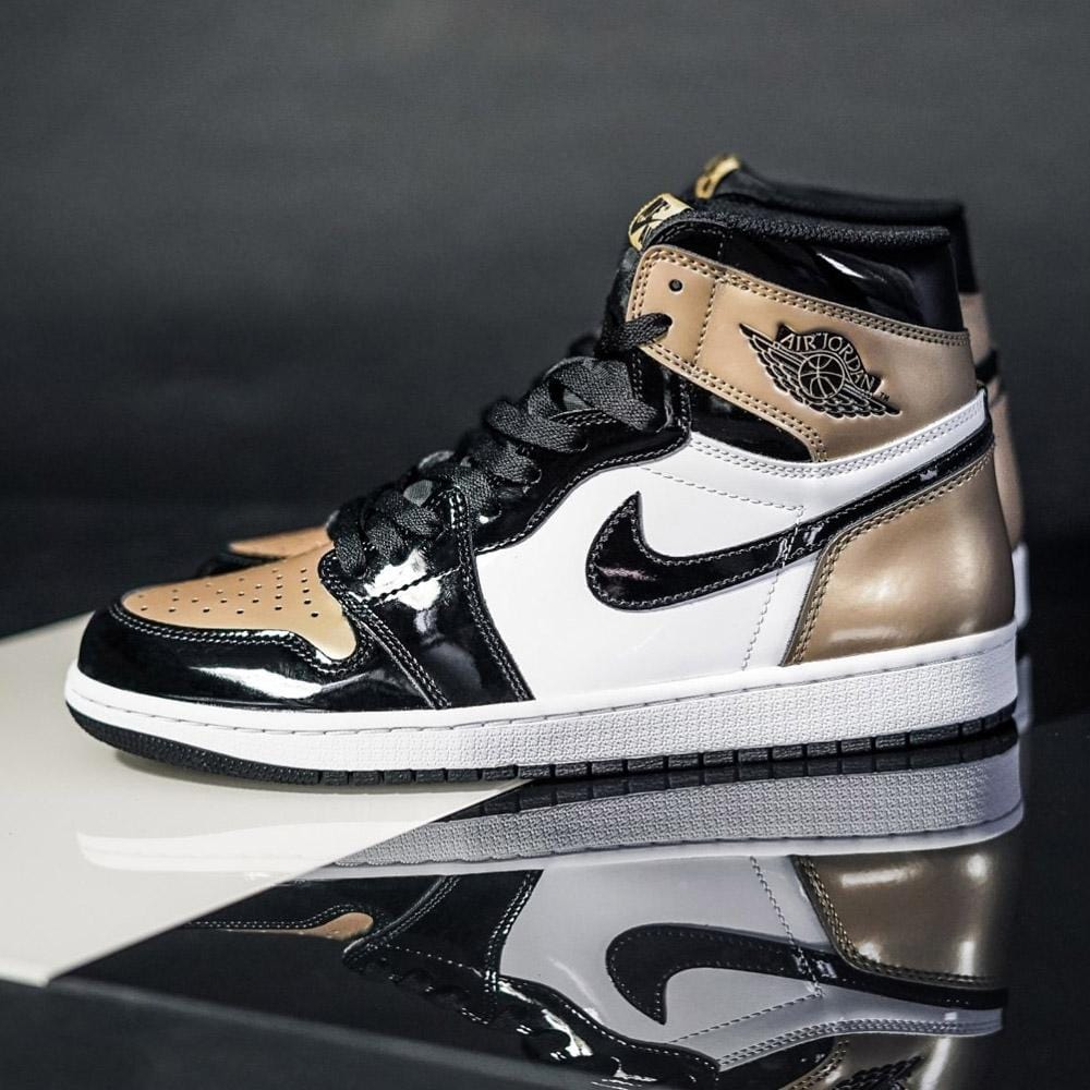 Air Jordan 1 Retro High OG NRG Gold Toe — UK 3 | EU 35.5 | US 3.5 — Alternate View 7