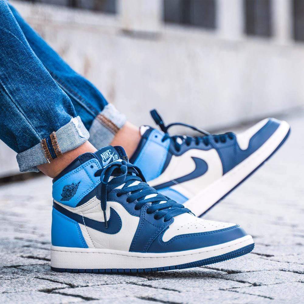 Air Jordan 1 Retro High OG GS 'Obsidian' — UK 13.5 | EU 32 | US 1Y — Lifestyle View