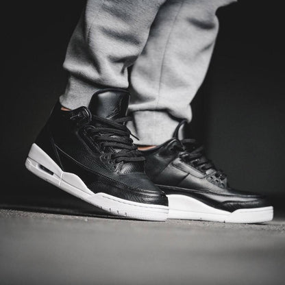 Air Jordan 3 Retro Cyber Monday — UK 3 | EU 35.5 | US 3.5 — Back View