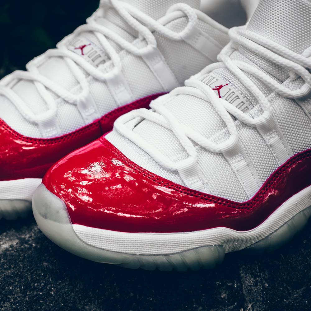 Air Jordan 11 Retro Low Varsity Red — UK 3 | EU 35.5 | US 3.5 — Alternate View 7