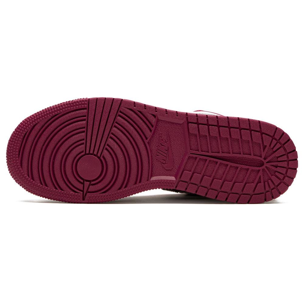 Air Jordan 1 Low GS 'Noble Red' — UK 13.5 | EU 32 | US 1Y — Detail View