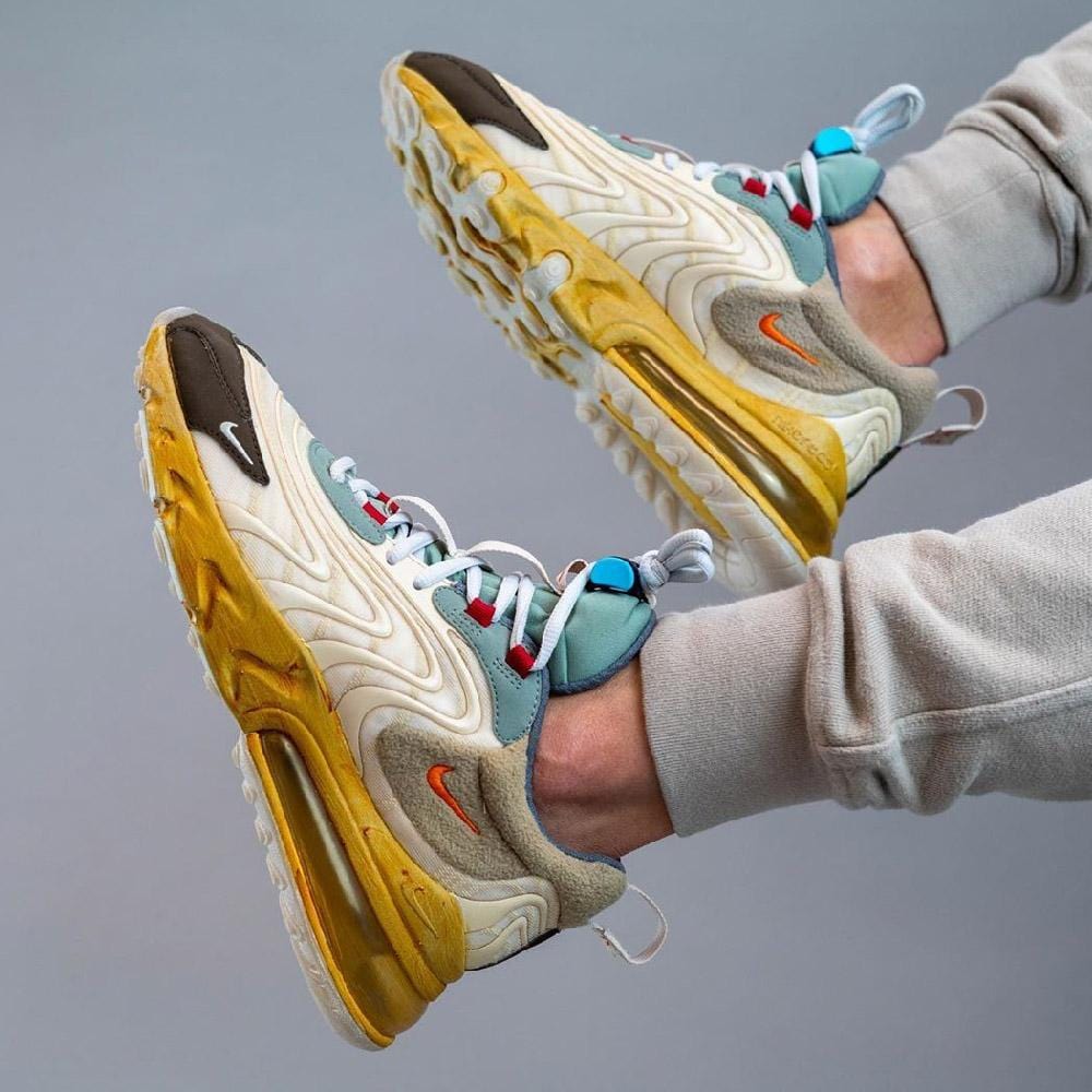 Travis Scott x Nike Air Max 270 React ENG 'Cactus Trails' — UK 3 | EU 35.5 | US 3.5 — Lifestyle View