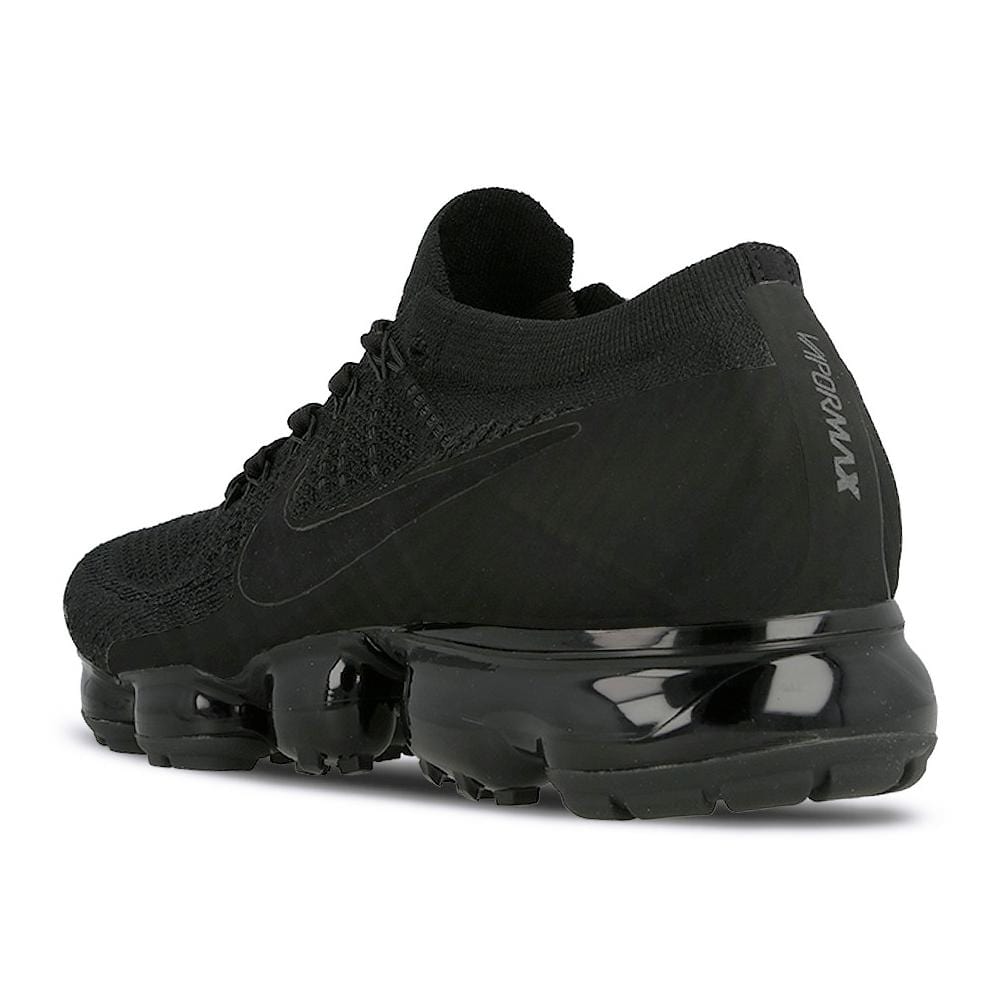 Nike Air Vapormax Flyknit Triple Black 2.0 — UK 3 | EU 35.5 | US 3.5 — Top View