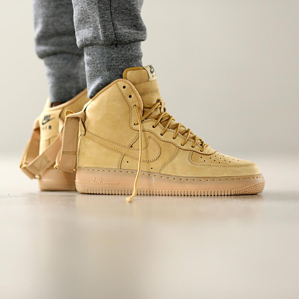 NIKE AIR FORCE 1 HIGH '07 LV8 Flax & Outdoor Green — UK 3 | EU 35.5 | US 3.5 — Alternate View 8