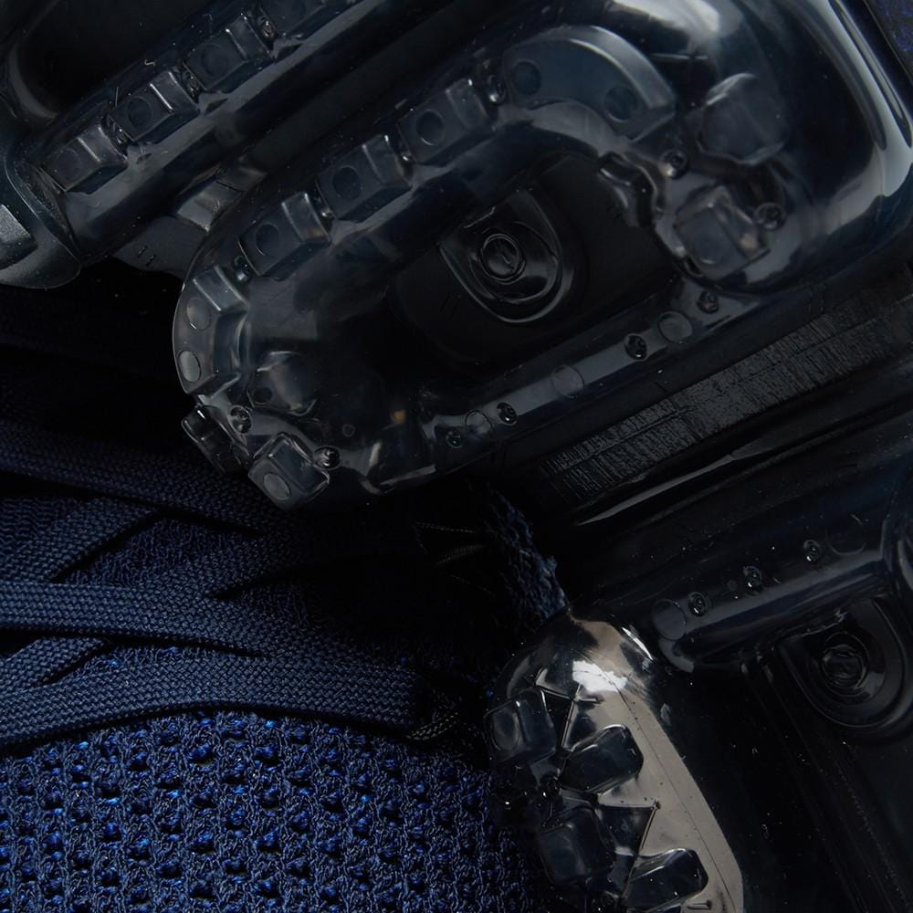 Nike Air VaporMax Flyknit Collegiate Navy — UK 3 | EU 35.5 | US 3.5 — Detail View